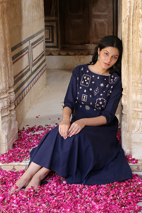 Okhai 'Luminary' Pure Cotton Hand Embroidered Mirror Work Dress - Image 5