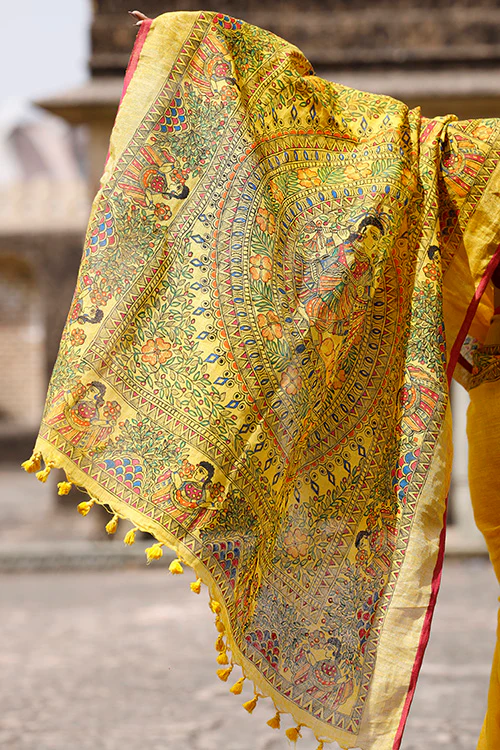 Diorama Designs Madhubani Hand-painted Pure Linen Saree - Image 5