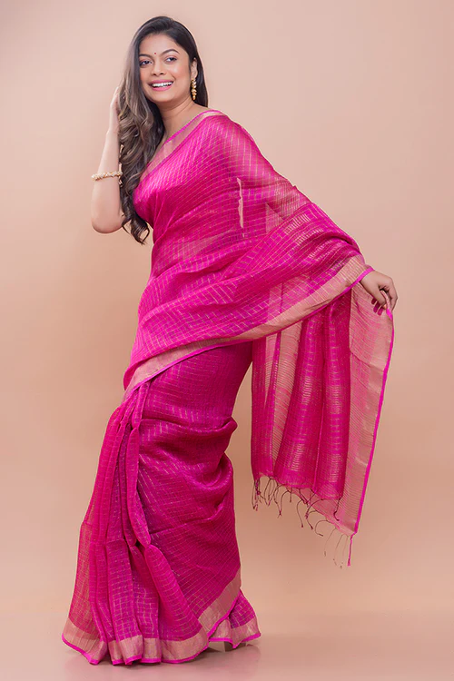 TICH Graceful Elegance. Soft Bengal Handwoven Linen Silk Zari Sari - Magenta & Silver - Image 3