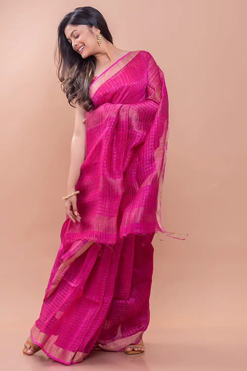 TICH Graceful Elegance. Soft Bengal Handwoven Linen Silk Zari Sari - Magenta & Silver - Image 4
