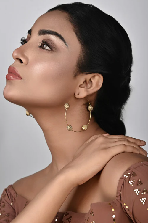 Miharu Dhokra Wire Hoops - Image 3