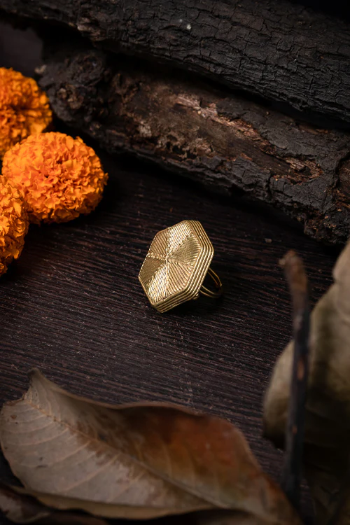 Miharu Dokra Honeycomb Finger Ring - Image 3
