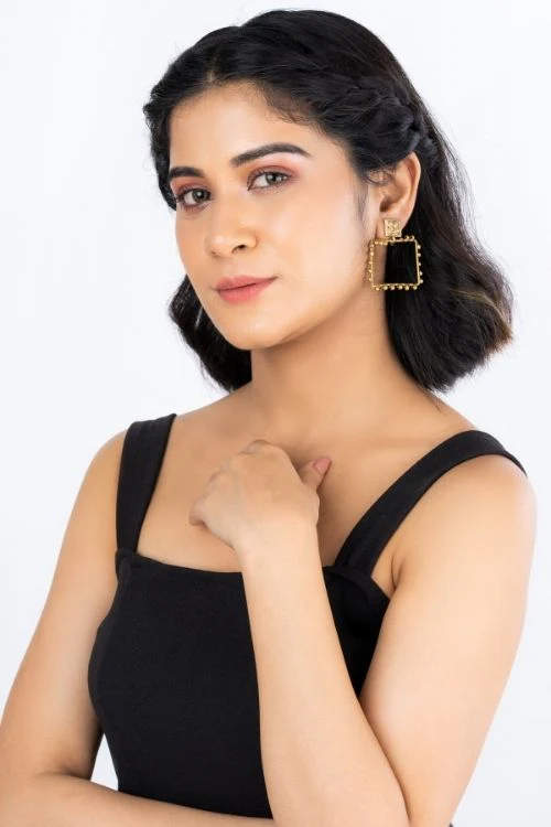 Miharu Gold Tone Box Earrings - Image 5