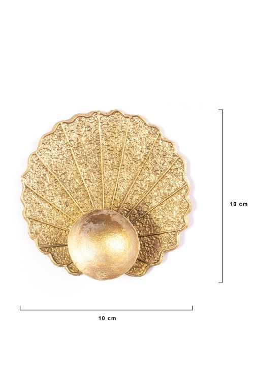Miharu Dhokra Lotus Leaf Candle Stand - Image 6