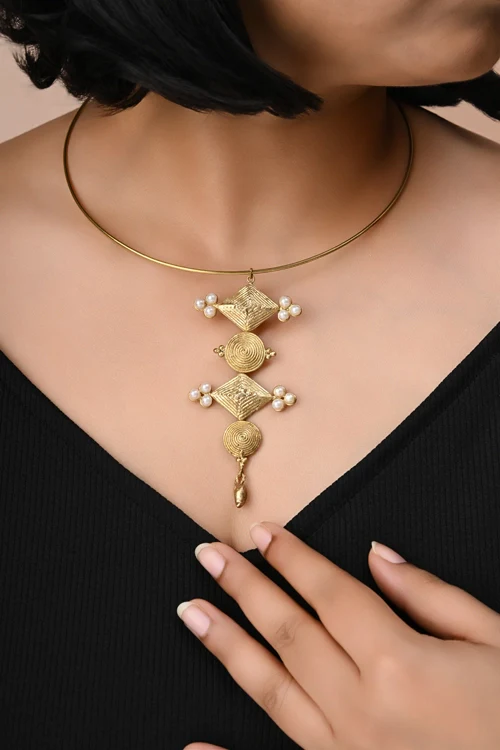 Miharu Saachi Hasuli Dokra Necklace