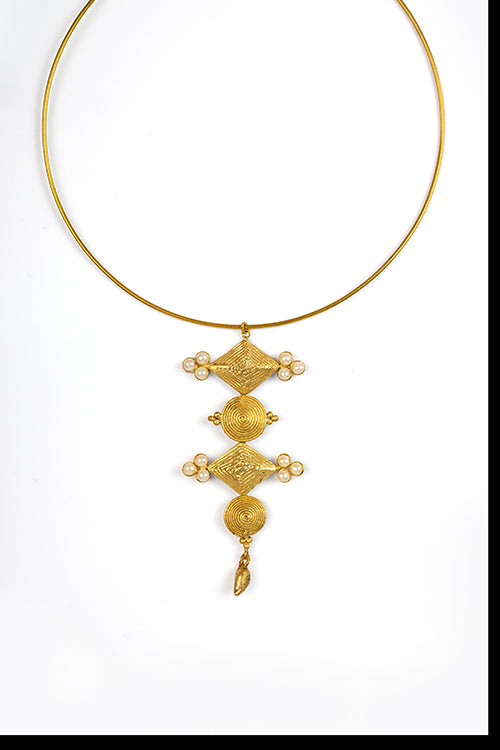 Miharu Saachi Hasuli Dokra Necklace - Image 4
