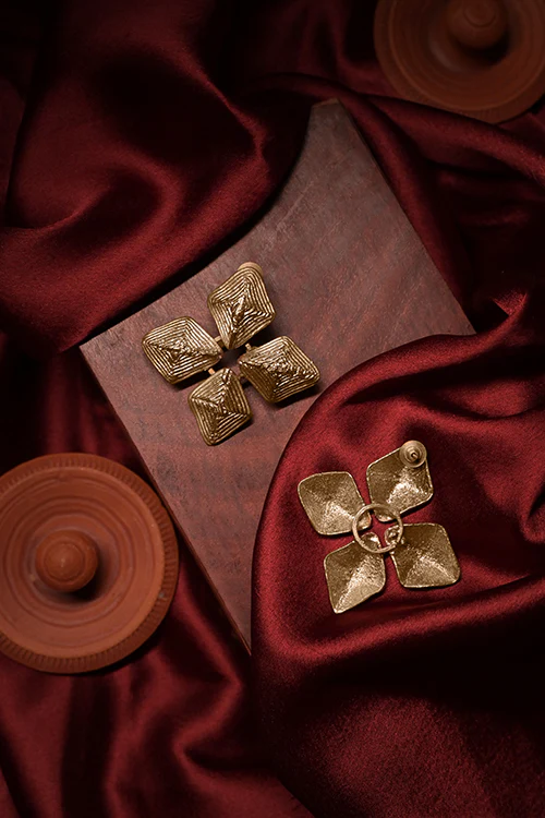 Miharu Sundial Studs Earrings - Image 7