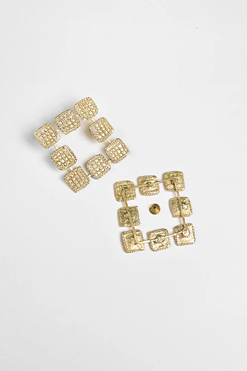 Miharu Vaikunta Studs - Image 3