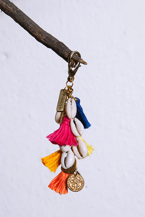 Dhaaga Multi Shell Coin keycharm - Image 2