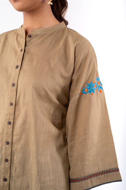 Rangsutra Naman Beige Mandarin Collar Soof Hand Embroidered Top - Image 9