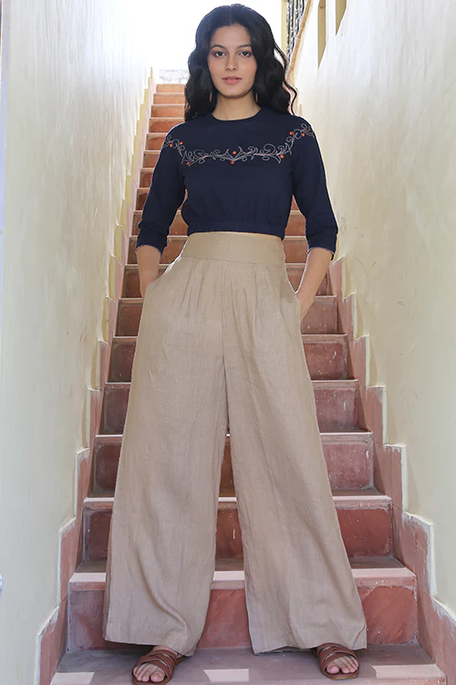 Okhai 'Northern Sky' Pure Cotton Hand Embroidered Mirror Work Blouse - Image 7