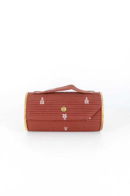 Lukka Chuppi Oat & Cocoa Round Clutch - Changeable Sleeve - Image 6