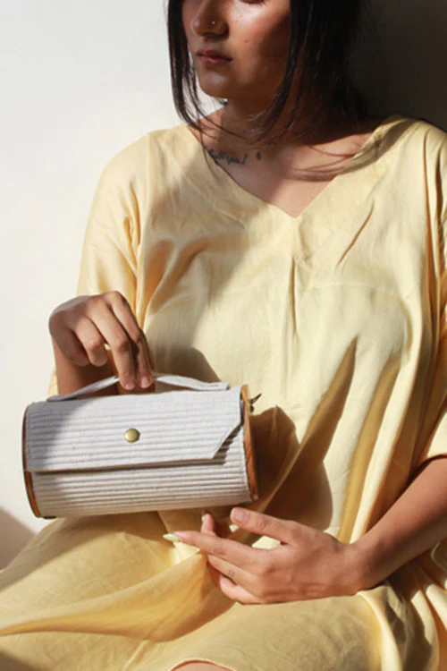 Lukka Chuppi Oat Round Clutch - Single Sleeve - Image 3