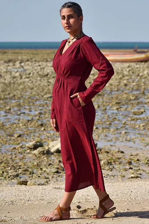 Okhai "Aafreen" Hand-Embroidered Mirrorwork Pure Cotton V-neckline Dress - Image 4