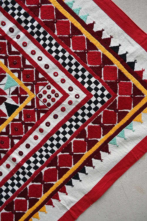 Okhai 'AAINA' Hand Embroidered Mirror Work Pure Cotton Wall Hanging - Image 4