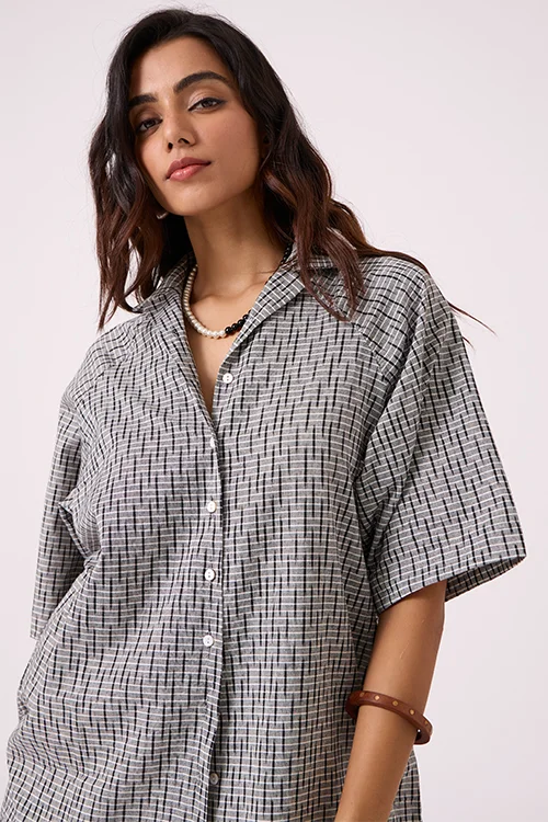 Okhai "Alchemist" Pure Cotton Ikat Grey Free-size Shirt - Image 2