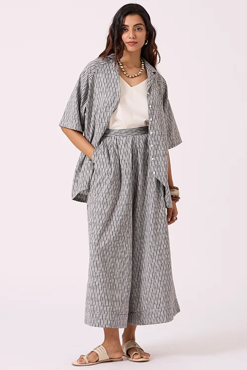 Okhai "Alchemist" Pure Cotton Ikat Grey Free-size Shirt - Image 3