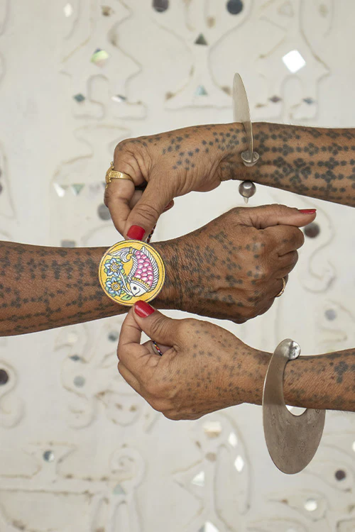 Okhai 'Amara' Fish Madhubani Paint Rakhi - Image 4