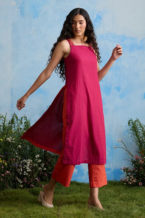 Okhai "Carnation" Cotton Sleeveless Kurta Pant Set - Image 5