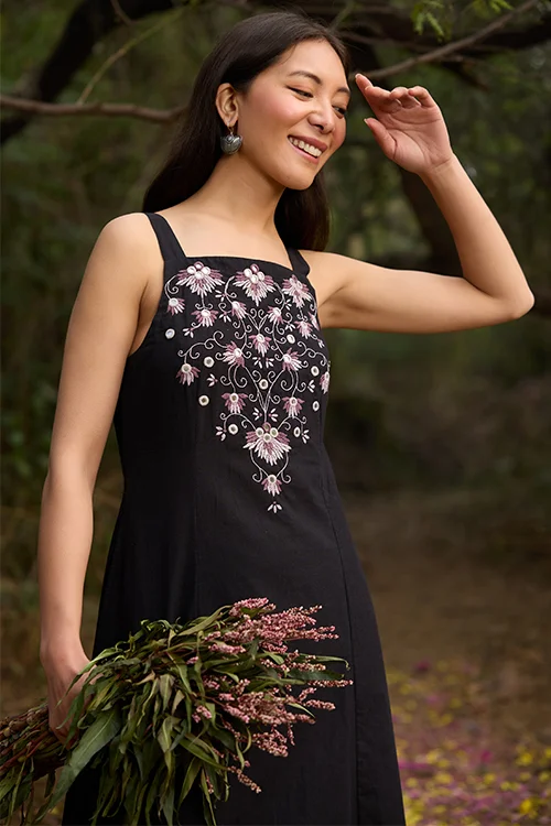Okhai “Florence” Hand-Embroidered Mirrorwork Pure Cotton Black Kurta Pant Set - Image 7