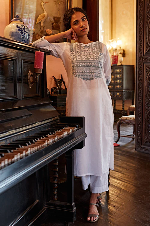 Okhai 'Glacier' Hand Embroidered Mirror Work Pure Cotton Long Kurta - Image 5