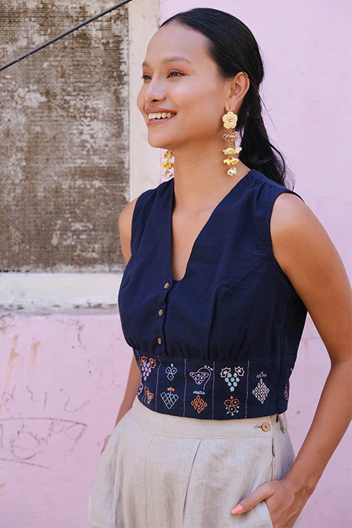 Okhai "Grape splash" Rabari Embroidery And Mirror Work Pure Cotton Top - Image 5
