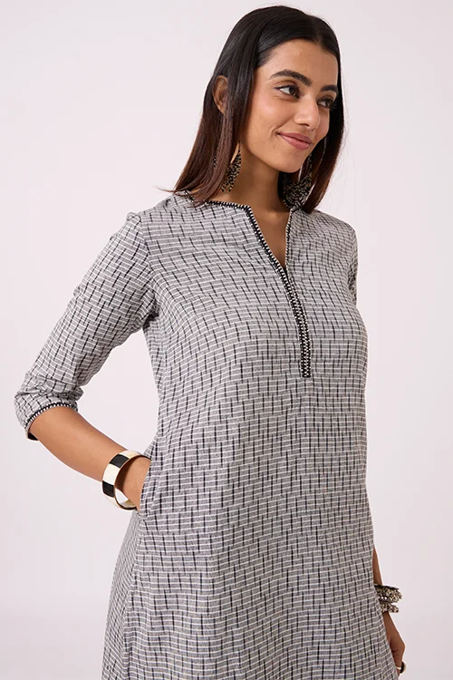 Okhai "Greyscape" Hand Embroidred and beadwork Pure Cotton Ikat Grey Kurta - Image 4