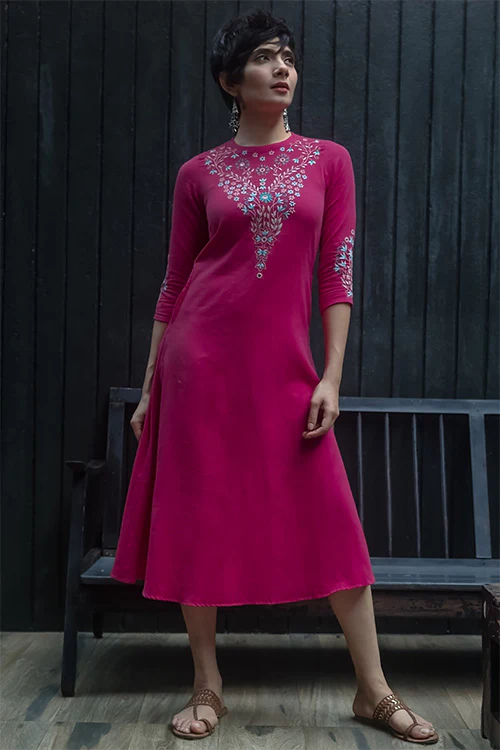 Okhai 'Gulmarg' Embroidered Cotton Handloom Kurta Pant Set - Image 6
