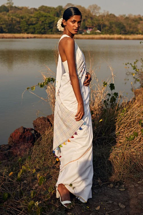 Okhai 'Heaven' Hand Embroidered Mirror Work Pure Cotton Saree - Image 5