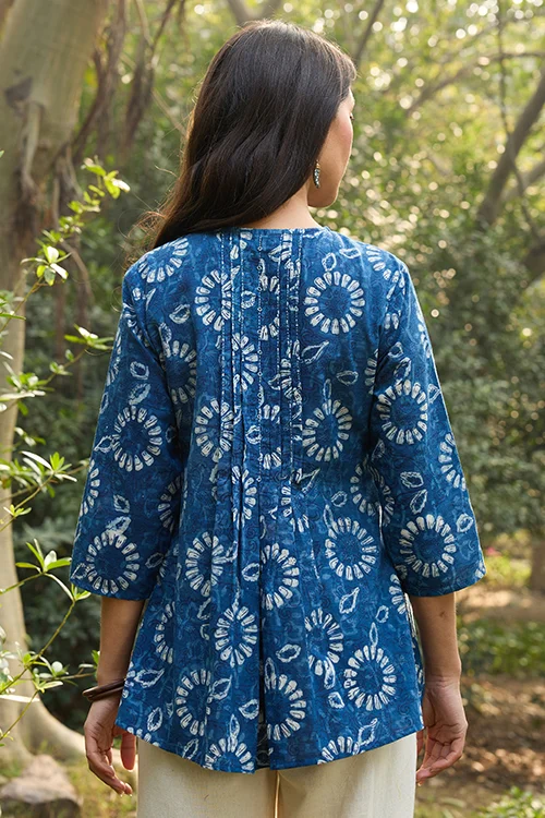 Okhai “Indika” Hand-Embroidered and Hand-Block Printed Pure Cotton Top - Image 4