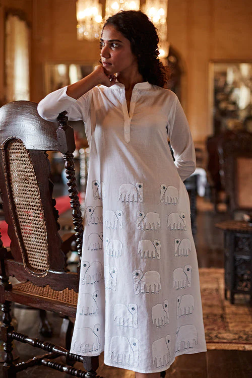 Okhai 'Ivory Tusk' Hand Embroidered Mirror and Applique Work Pure Cotton Kurta - Image 8