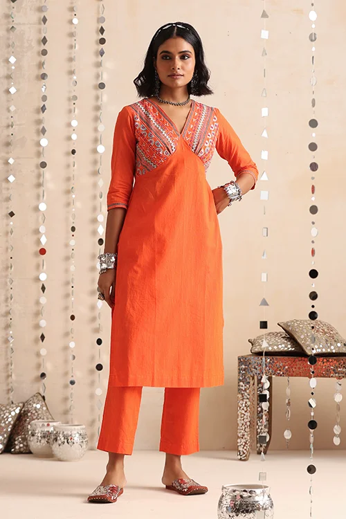 Okhai "Mehran" Hand-Embroidered Pure Cotton Kurta Pant Set - Image 3
