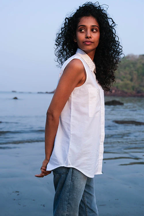 Okhai 'Morning Snow' Hand Embroidery Work Shirt| Rescue - Image 8