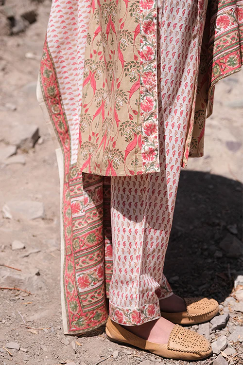 Okhai "Nagma" Handblock Printed Mirrorwork Kurta Pant Set - Image 5