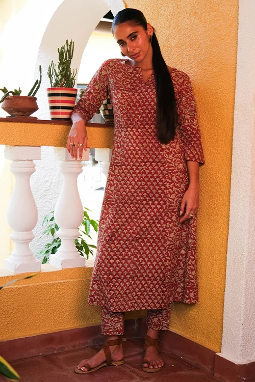 Okhai "Queen’s Gambit" Handblock Printed Pure Cotton Kurta Set - Image 6
