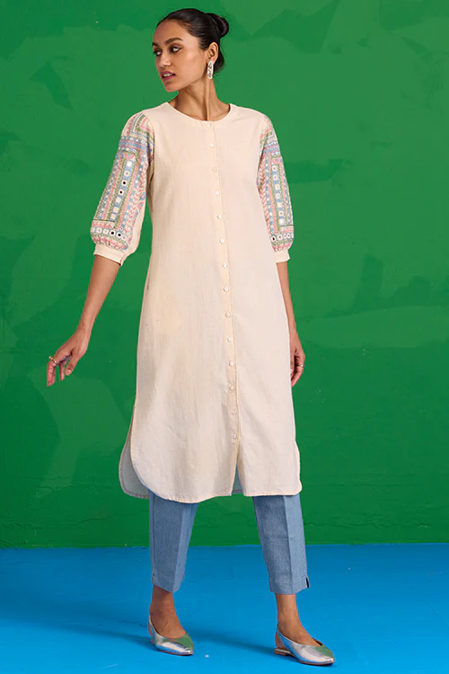 Okhai “Quench” Hand-embroidered and Mirror work Pure Cotton Kurta - Image 4