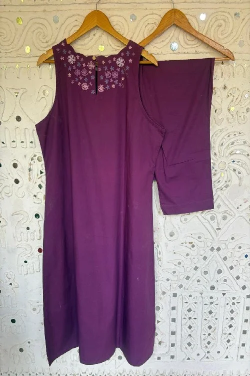 Okhai 'Radiant' Pure Cotton Hand Embroidered Mirror Work Kurta Pant Set | Rescue - Image 3