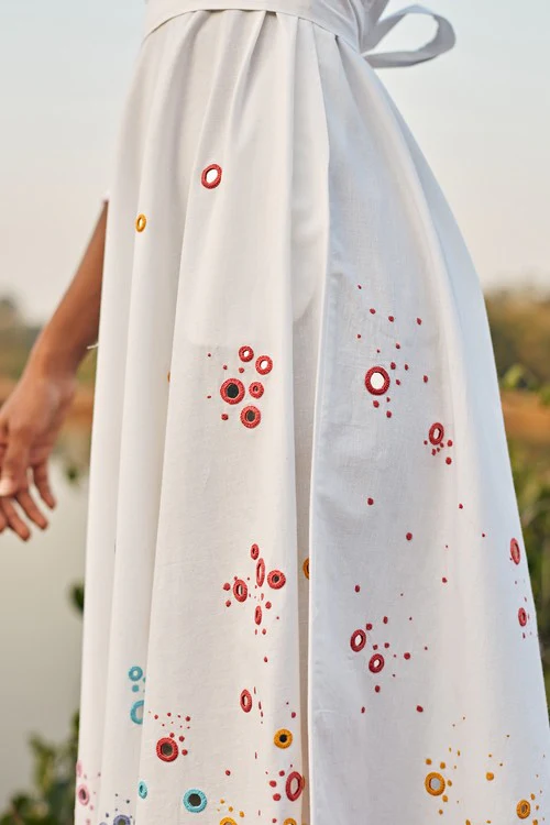 Okhai 'Raindrop' Hand Embroidered Mirror Work Pure Cotton Dress - Image 8