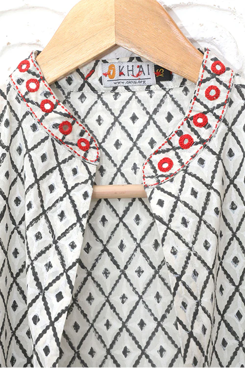 Okhai 'Sample Two Hundred and Three' - Image 3