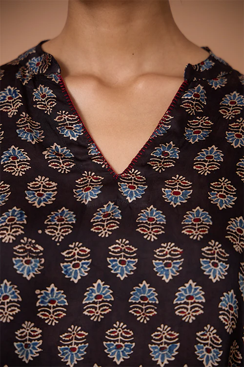 Okhai "Sapphire Hymns" Hand Embroidered MIrrorwork Handblock Printed Modal Ajrakh Kaftaan - Image 3