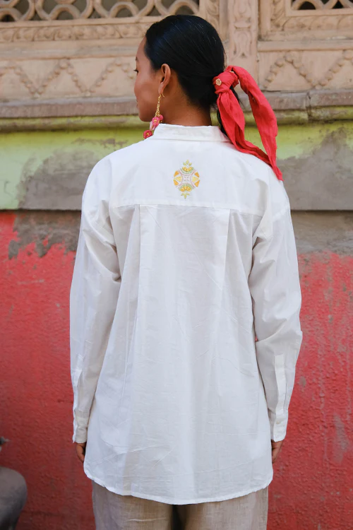 Okhai "Tutti frutti" Rabari Embroidery Pure Cotton anti-fit shirt - Image 6