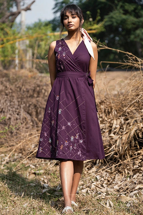 Okhai 'Vinea' Hand Embroidered Mirror Work Dress - Image 2