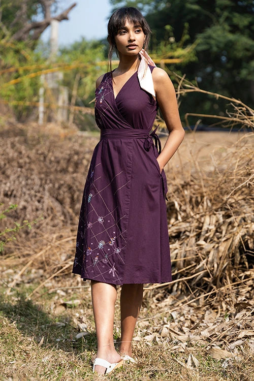 Okhai 'Vinea' Hand Embroidered Mirror Work Dress - Image 6