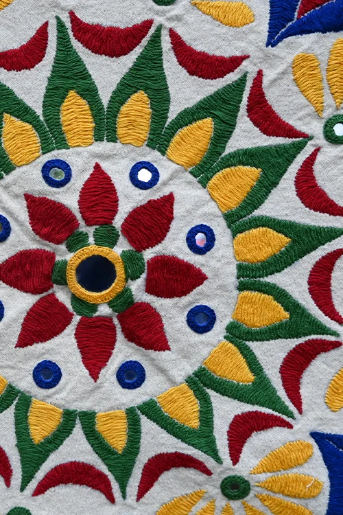 Okhai White Wall Hanging - Image 4