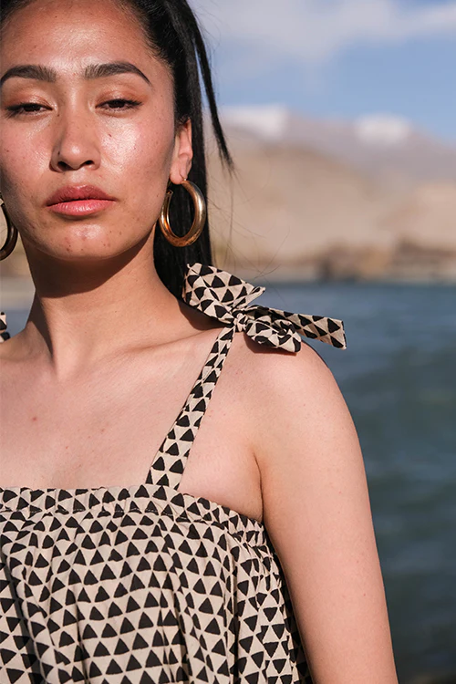 Okhai 'Wildfire' Hand Block Printed Cotton Dress - Image 6