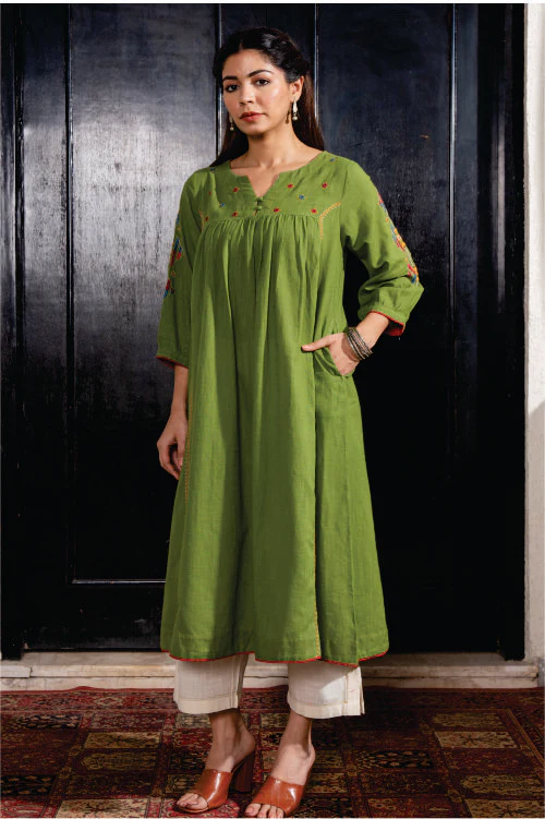 Paheli Green Front-Gather Cotton Kurta With Pakka Hand Embroidery