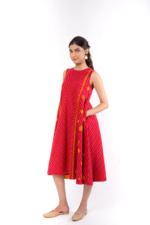 Rangsutra Pardis Red Chikankari Round Neck Dress - Image 4