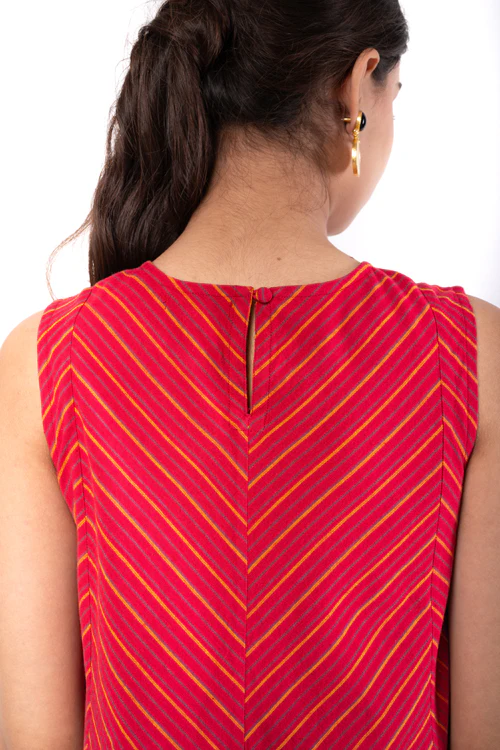 Rangsutra Pardis Red Chikankari Round Neck Dress - Image 9