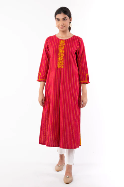 Rangsutra Pardis Red Chikankari Round Neck Kurta
