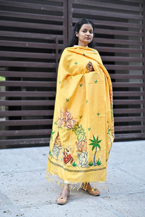 Diorama Designs Pattachitra Handpainted Munga Silk  Krishnapriya Dupatta - Image 2